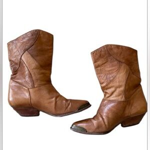 endicott johnson women's western boots, size 9B, vintage